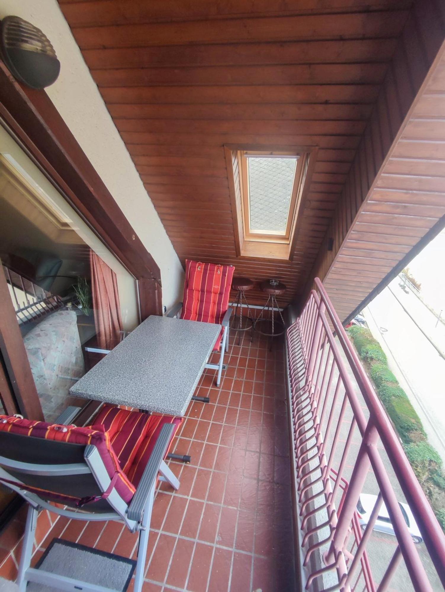 Panorama Oase Ferienwohnung Mit Blick Auf Mosel Und Reichsburg Cochem Exteriér fotografie